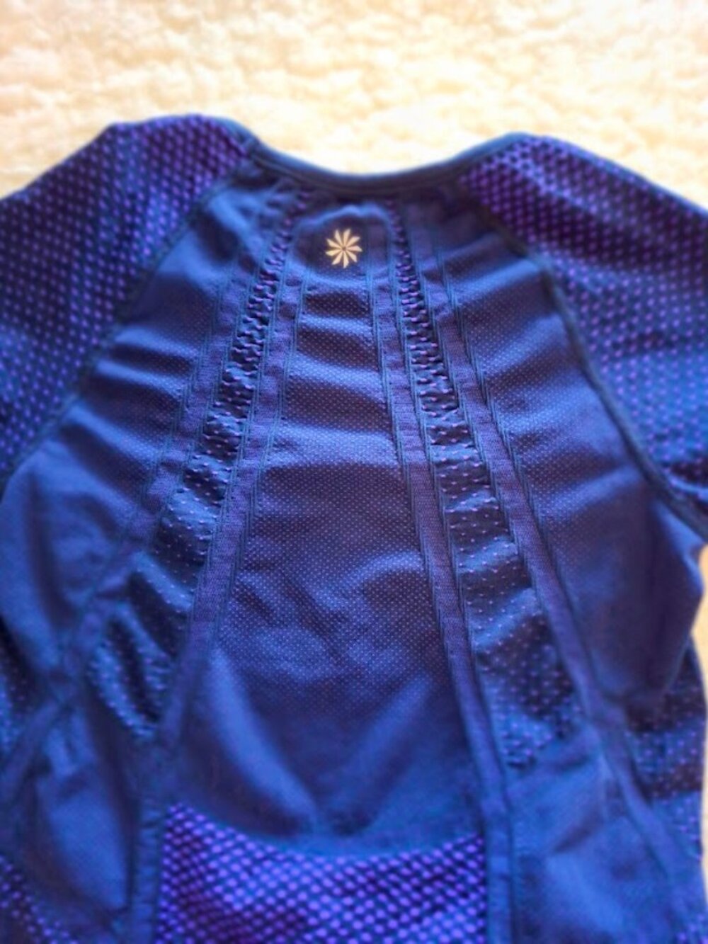 Athleta Purple & Blue Ruched Short Sleeve Top – Size M/L